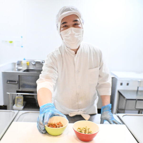 山田 照明